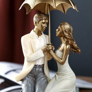 Сувенир полистоун романтика "Посиделки влюблённых под зонтом" 26х9,5х11,5 см