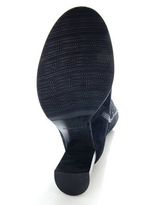 Сапоги Страна производитель: Китай
Вид обуви: Сапоги
Сезон: Зима
Размер женской обуви x: 36
Полнота обуви: Тип «F» или «Fx»
Цвет: Черный
Материал верха: Замша
Материал подкладки: Натуральный мех
Каблу