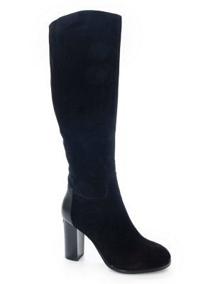 Сапоги Страна производитель: Китай
Размер женской обуви x: 36
Полнота обуви: Тип «F» или «Fx»
Вид обуви: Сапоги
Материал верха: Замша
Материал подкладки: Натуральный мех
Каблук/Подошва: Каблук
Высота 