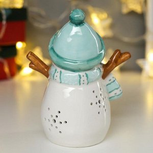 Сувенир керамика свет "Снеговик в бирюзовой шапке с  бомбошкой" 13х7,3х10,3 см
