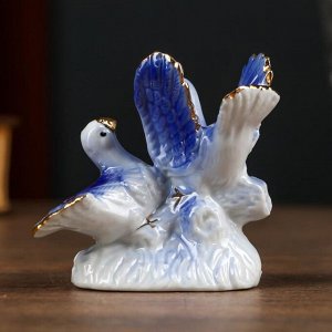Сувенир керамика "2 голубка с розой" МИКС 6.1х4.5х7.5 см