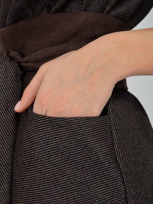Платье. Цвет: коричневый