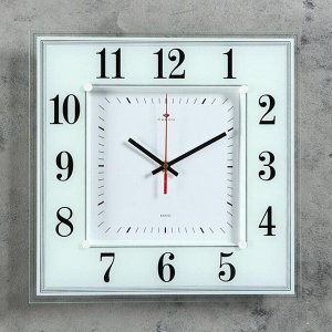 Часы настенные, серия: Классика, "Белая классика", плавный ход, 35 х 35 см