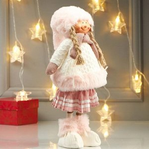 Кукла интерьерная "Девочка в белой шубке и плиссированной розовой юбке" 44х9х15 см