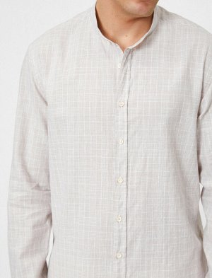 Рубашка Материал: %55 Rami, %45  Хлопок Параметры модели: рост: 188 cm, грудь: 99, талия: 75, бедра: 95 Надет размер: M