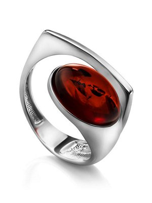 Стильное серебряное кольцо с вишнёвым янтарём «Либерти», 006304091