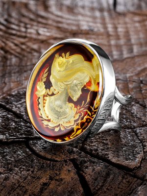 Роскошный перстень из серебра и натурального янтаря с изысканной инталией «Элинор», 006306247