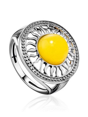 Серебряное кольцо «Парнас», украшенное медовым янтарём