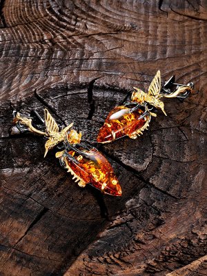 Яркие серьги из позолоченного серебра с натуральным янтарём коньячного цвета «Версаль», 010107263