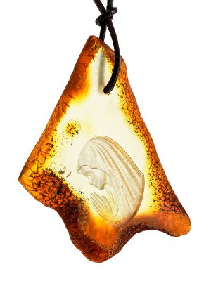 Подвеска из натурального балтийского янтаря золотистого цвета с инталией «Девушка в молитве», 004504247
