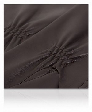 Перчатки Верх: Натуральная кожа ягненка
Подкладка: Натуральный шелк
Бренд: MICHEL KATAN?
Производство: Венгрия
Цвет: Темный хаки

                                                                