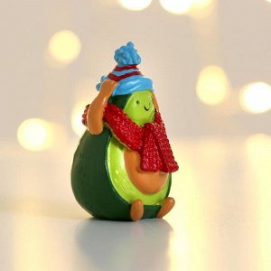 Фигурка «Авокадо в шапочке»