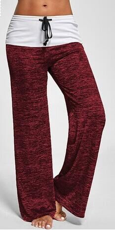 Бордово-меланжевые штаны с широким белым поясом и шнурком в талии