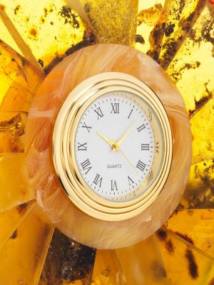 Настольные часы из натурального балтийского янтаря, 013108040