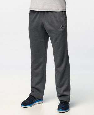 Спорт Мужские брюки, выполнены из утепленной ткани - футер трехниточный с начесом. Два боковых кармана на молниях, по поясу широкая эластичная резинка + внутренний фиксирующий шнурок, элементы дизайна