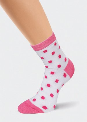 Носки Цвет: розовый; 
Страна: Россия
носки для девочки 2 разные пары под одной этикеткой