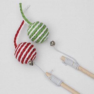 Дразнилка-удочка с шариком на деревянной ручке, микс цветов