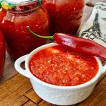Домашняя АДЖИКА с чесночком и перцем (баночка 0,5 л)