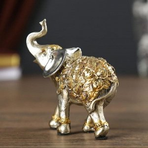 Сувенир "Слон в розах"