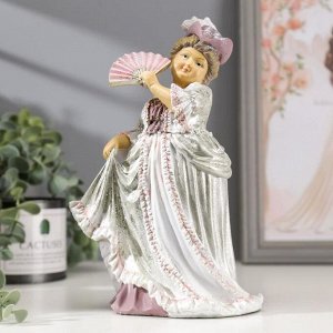 Сувенир полистоун "Дама в оливково-розовом платье, с веером" блеск 22,5х14х10,7 см