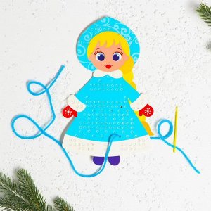 Новый год,вышивка пряжей «Снегурочка» на картоне с пластиковой иглой