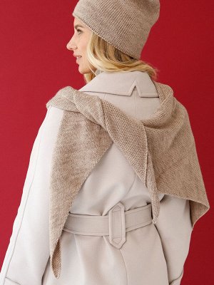 Косынка Данная модель похожа на палантин или платок, что делает изделие более универсальным и практичным. Выполнена вязкой простой резинки из теплой меланжевой пряжи. Особенность в том, что косынку мо