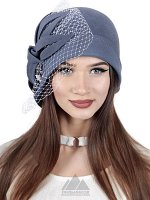 Женские шапки. Из велюра