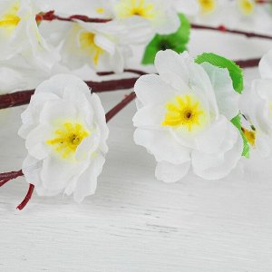 Цветы искусственные "Сакура нежность" 4*120 см, белый