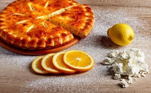 Пирог с творогом и лимоном