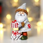 Сувенир полистоун &quot;Дедушка Мороз с подарками&quot; 10х4,9х6,5 см