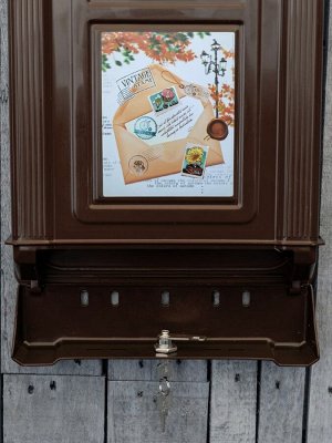 Ящик почтовый Альтернатива декор, с замком, коричневый