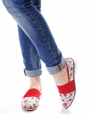 Туфли Страна производитель: Турция
Полнота обуви: Тип «F» или «Fx»
Материал верха: Натуральная кожа
Цвет: Белый
Материал подкладки: Натуральная кожа
Стиль: Повседневный
Форма мыска/носка: Закругленный
