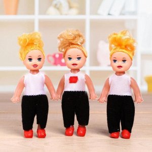 Куклы малышки «Сестрёнки» в костюмчиках, 3 штуки, МИКС