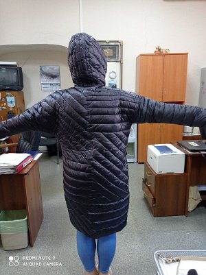 Красивый стильный пуховик