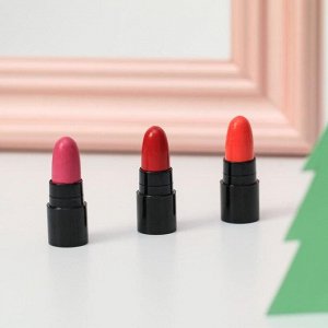 Набор маленьких помад для губ Merry Kissmas: 3 цвета