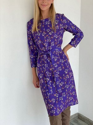 S2238 Платье прямое фиолетовое с цветочным принтом