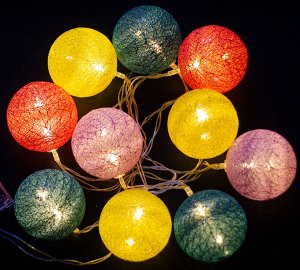 Гирлянда - Тайские шарики. Диаметр шара 7см. На батарейках