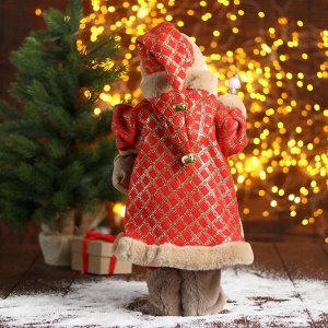 Дед Мороз "В красной шубке в клетку с подарками" двигается, 24х45 см