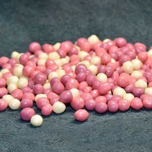 Рисовые шарики в шоколадной-фруктовой глазури Трио 50 гр.