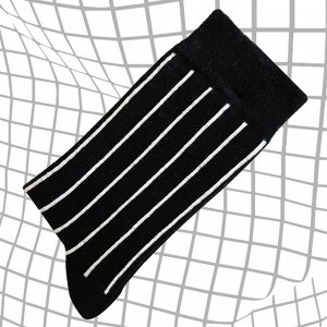 25295 Дизайнерские носки серии Бессмертная классика "Вертикальные полосы", р-р 38-44 (черный, белые полосы), 2690000025295