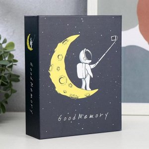 СИМА-ЛЕНД Фотоальбом на 100 фото 10х15 см &quot;Селфи в космосе&quot; 18х14х5 см