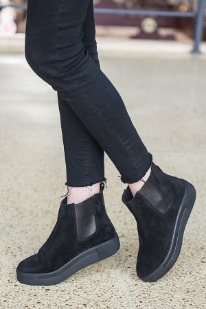 Черные замшевые ботинки CHELSEA