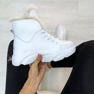 Белые кожаные ботинки GLORIA