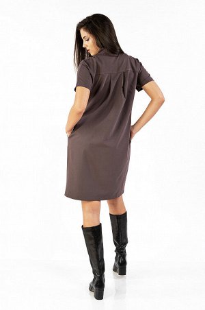 Платье Платье из костюмной ткани в японском стиле, с супатной застежкой и стойкой. Прямой крой платья, втачные карманы в боковом шве и цельнокроеный рукав создают комфорт при носке.