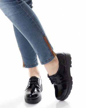 Туфли Страна производитель: Турция
Размер женской обуви: 38, 38, 39
Полнота обуви: Тип «F» или «Fx»
Сезон: Весна/осень
Тип носка: Закрытый
Форма мыска/носка: Закругленный
Каблук/Подошва: Каблук
Высота