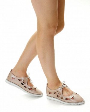 Туфли Страна производитель: Турция
Размер женской обуви x: 36
Полнота обуви: Тип «F» или «Fx»
Сезон: Лето
Тип носка: Закрытый
Форма мыска/носка: Заостренный
Материал верха: Натуральная кожа
Материал п