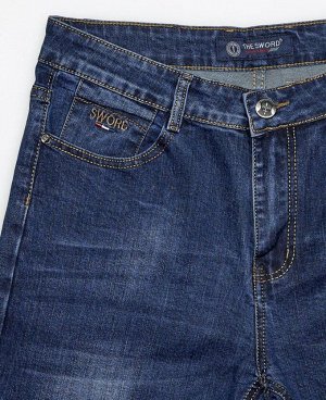 Джинсы SWD 0535
Классические пятикарманные джинсы прямого кроя с застежкой на молнию и пуговицу. Изготовлены из качественной джинсовой ткани, правильные лекала - комфортная посадка на фигуре, хорошее 