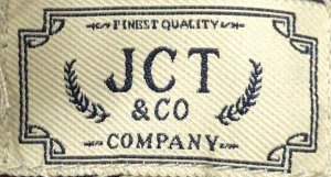 Черная мужская стеганая куртка JCT & CO Демисезонная модель, необходимая в любой гардероб. №3881