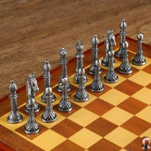 Шахматные фигуры сувенирные, h короля-8 см, пешки-5.6 см, d-2 см