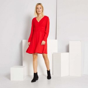 Легкое короткое платье - красный